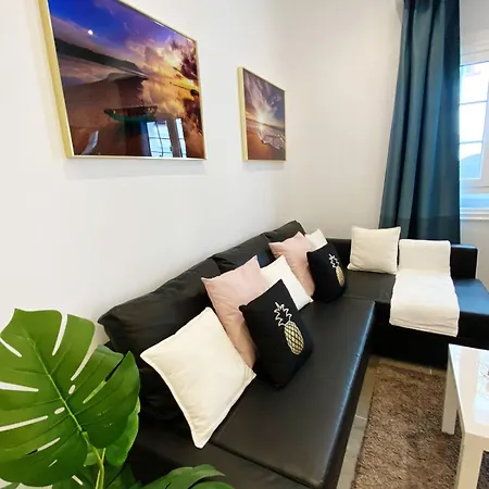 En C/ Leon Y Castillo Apartment