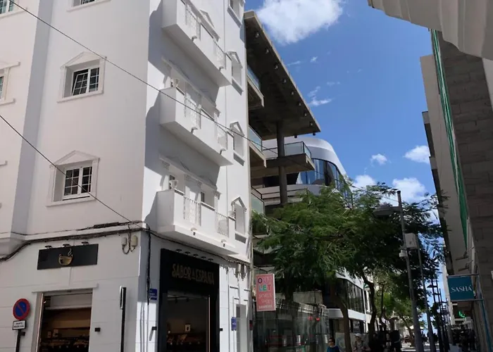 En C/ Leon Y Castillo * 阿雷西费