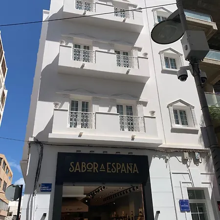 En C/ Leon Y Castillo